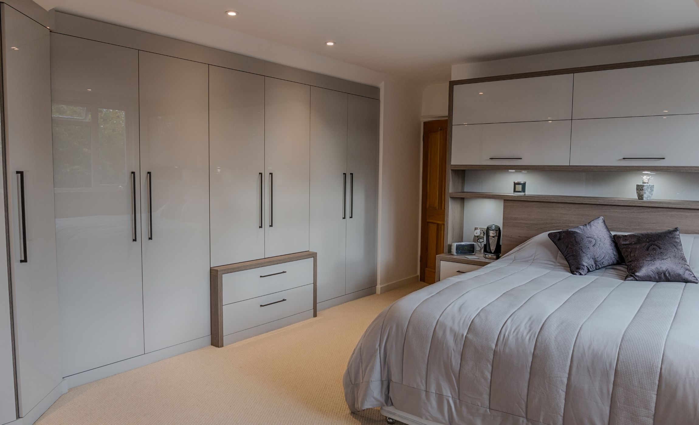 Stunning Gloss Bedroom Bedrooms In Sussex HKS