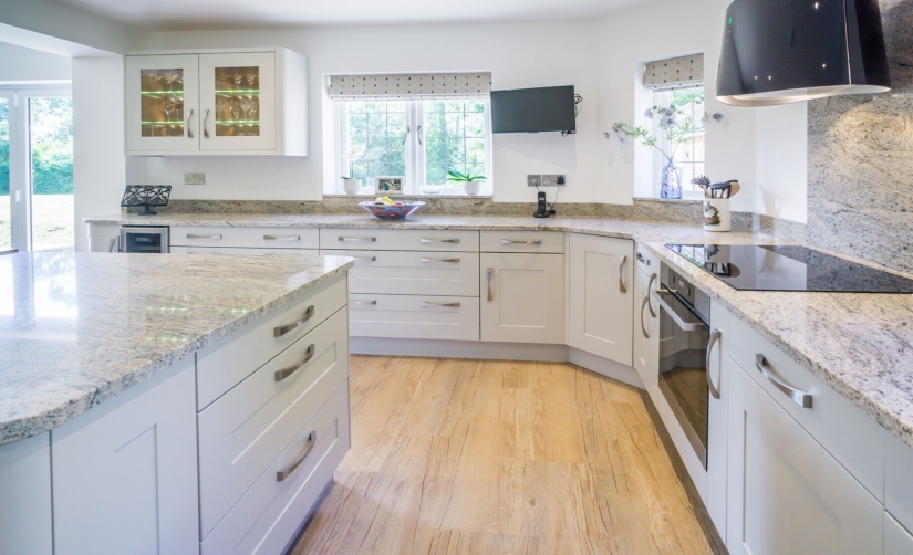 Kitchen with island