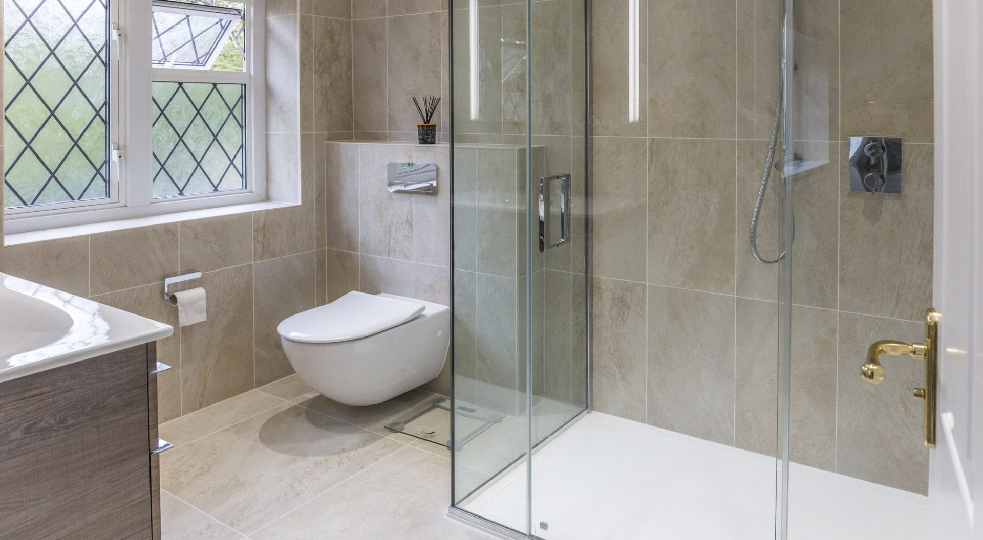 Beautiful, Elegant Shower Room Heathfield, East Sussex HKS