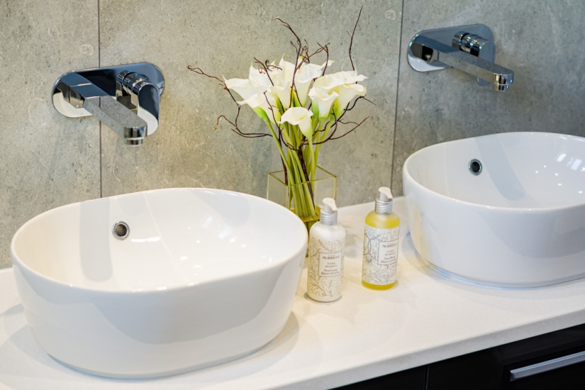 Modern & Sleek Bathroom | Burgess Hill, West Sussex | HKS