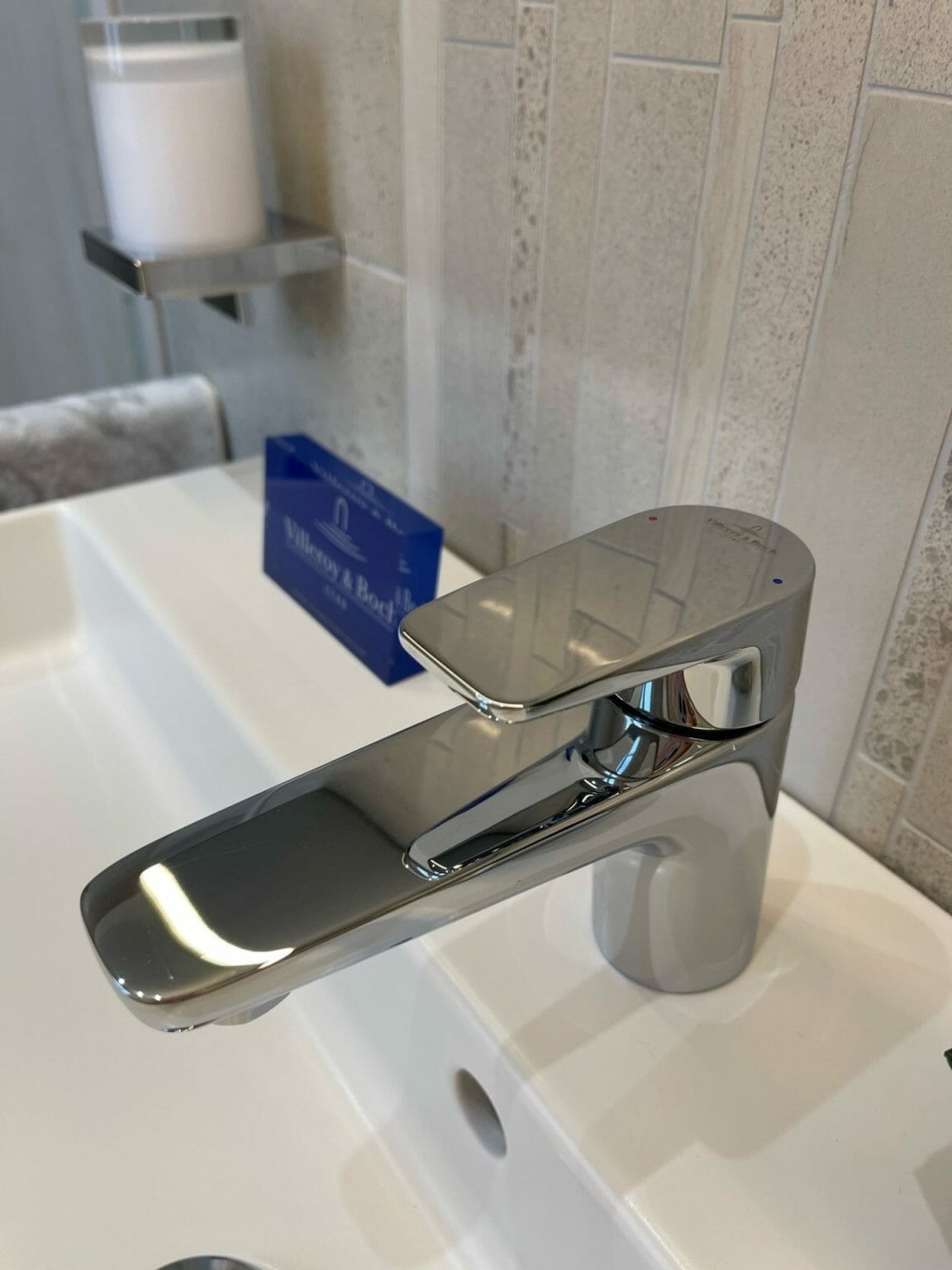 Exdisplay Villeroy & Boch Soho 1.0 Basin Mixer Tap 2