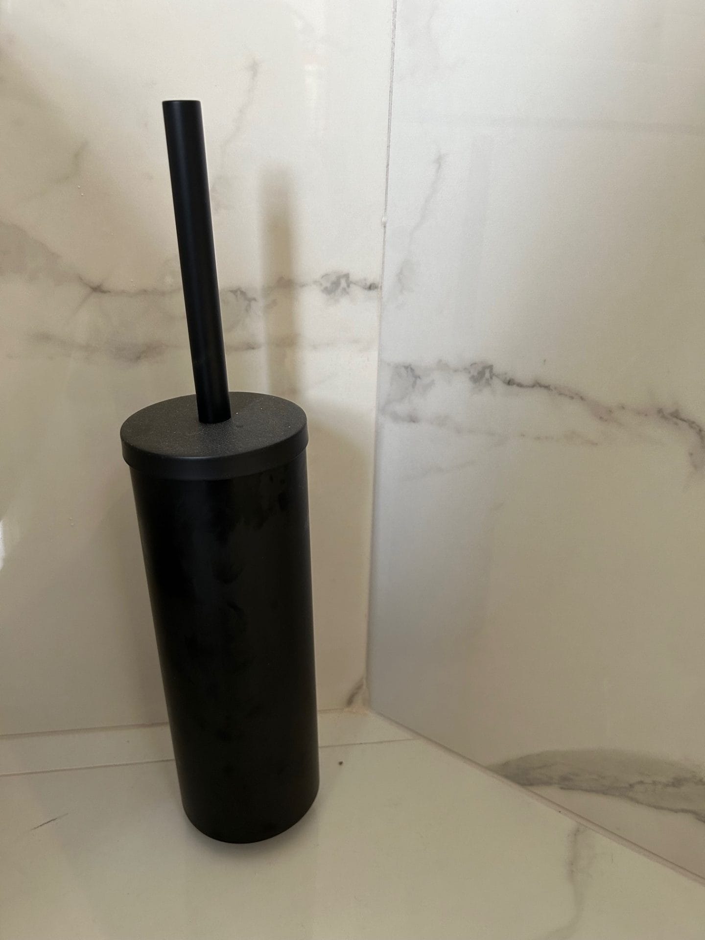 Exdisplay Villeroy and Boch Subway Single Lever Basin Mixer in Chrome